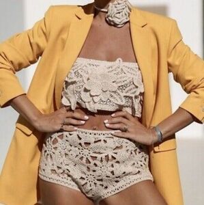Zara Crochet Shorts size Large
